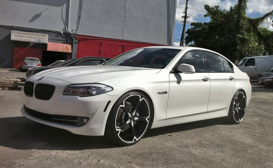 Giovanna Dalar-5V on BMW 5 series